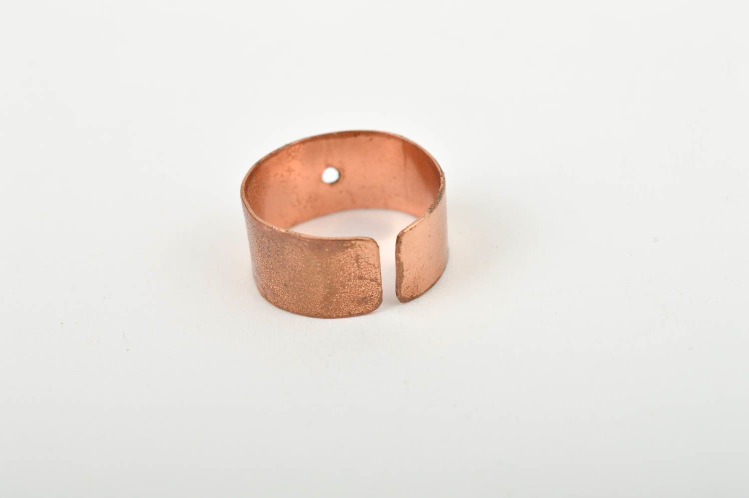 Красивое кольцо бижутерия ручной работы из меди необычное украшение стильное фото 5