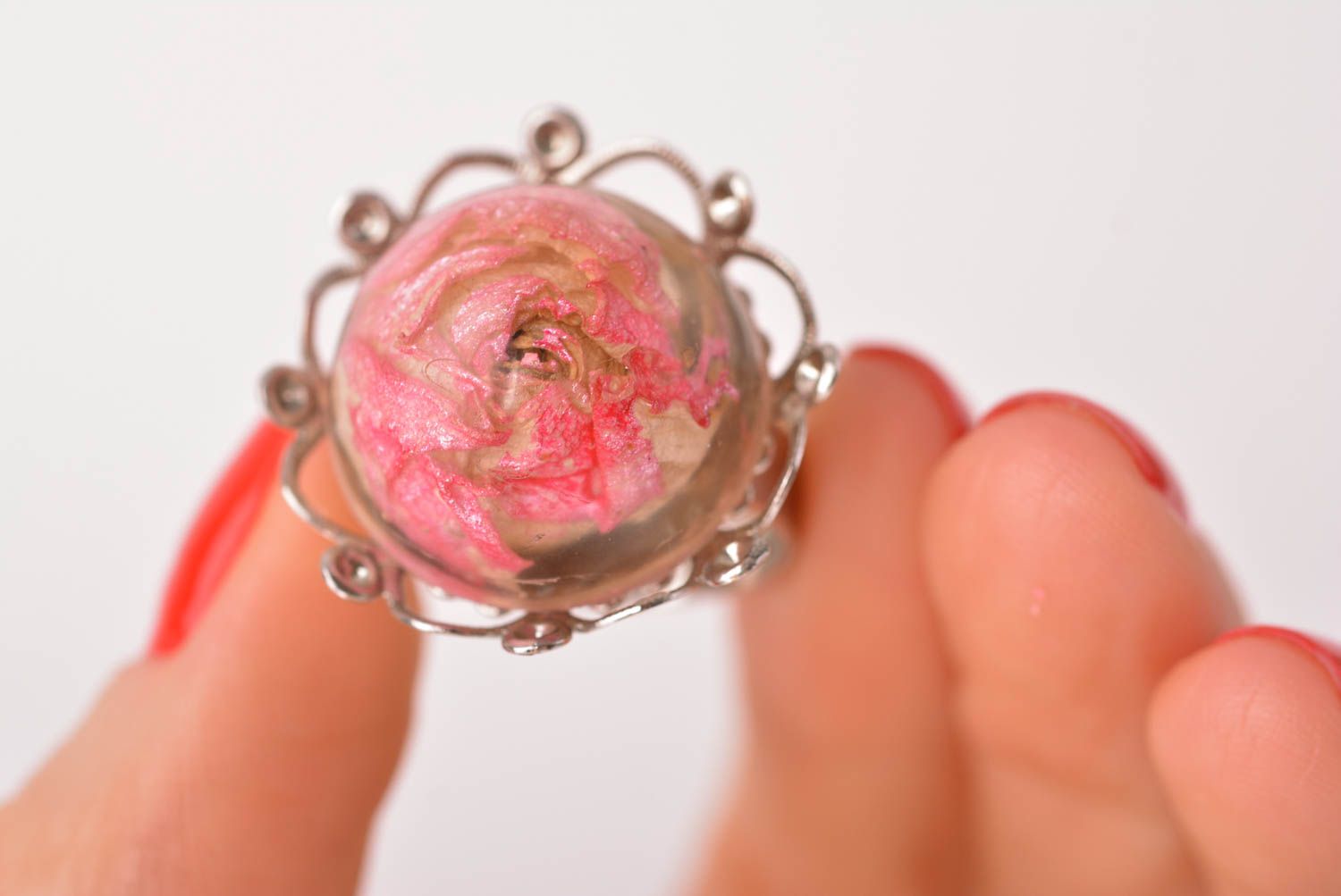Handmade schöner Blumen Ring Damen Modeschmuck Accessoire für Frauen mit Rose foto 3