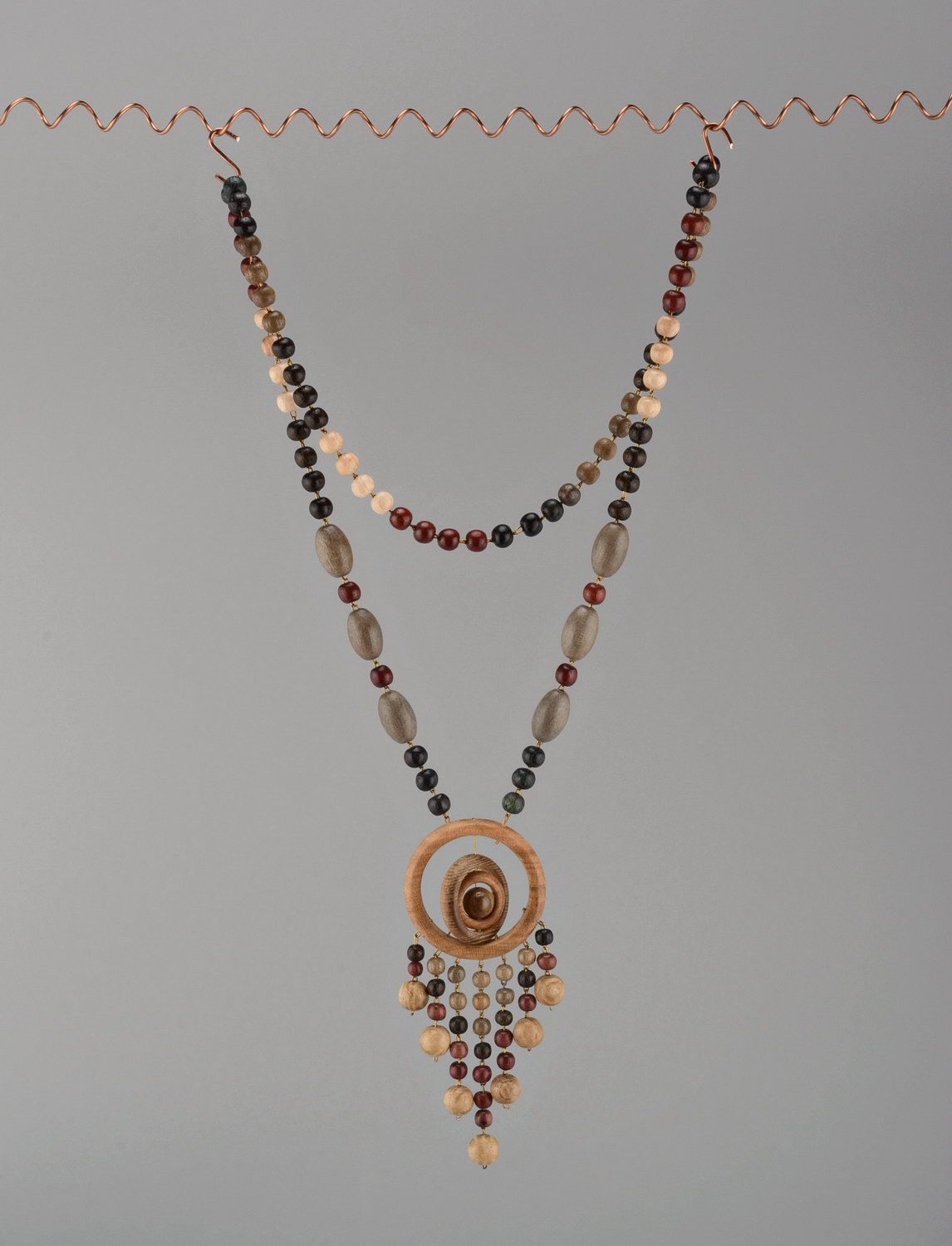 Elegant wooden beads, necklace photo 2