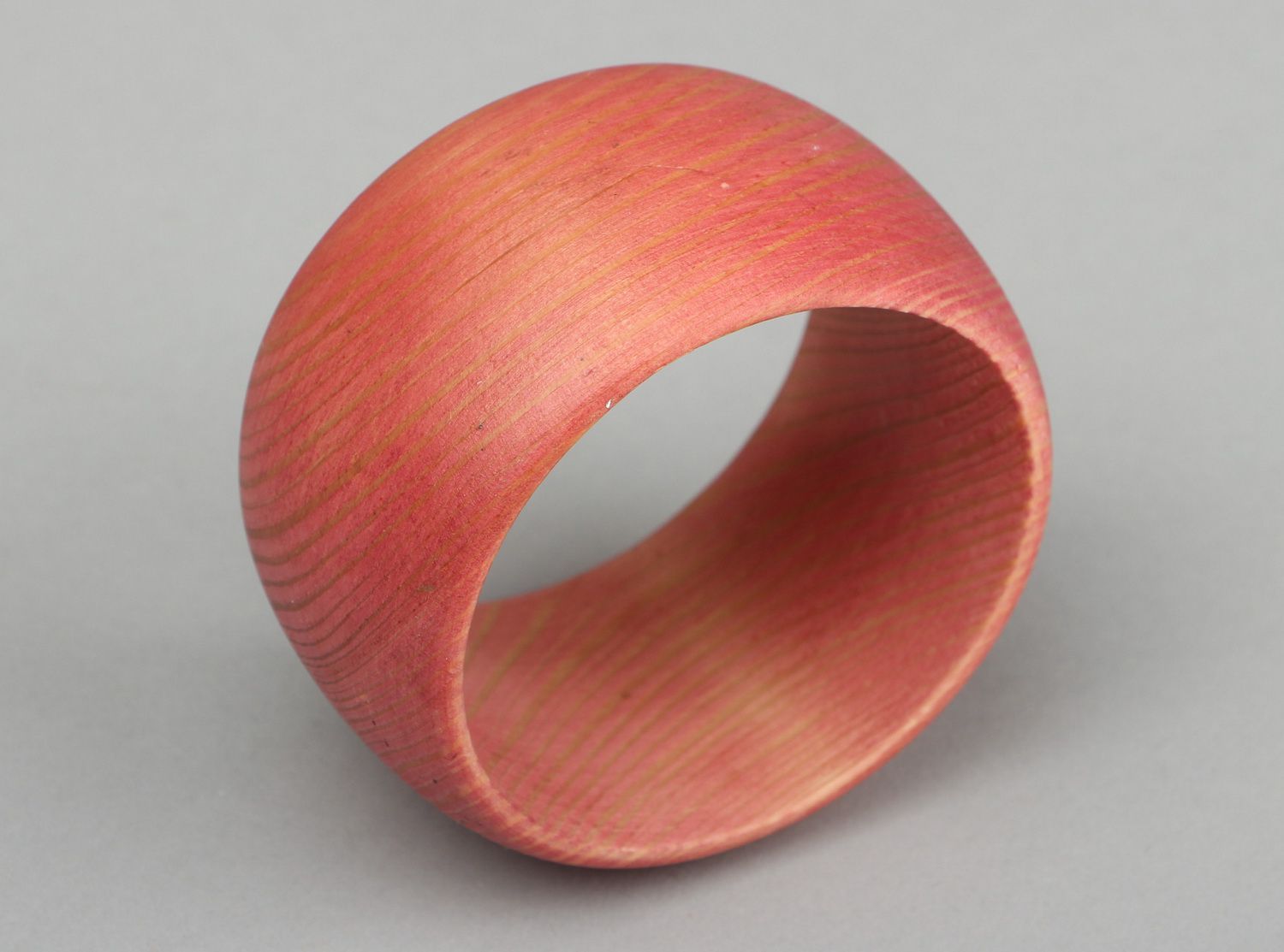 Integral wooden bracelet photo 2