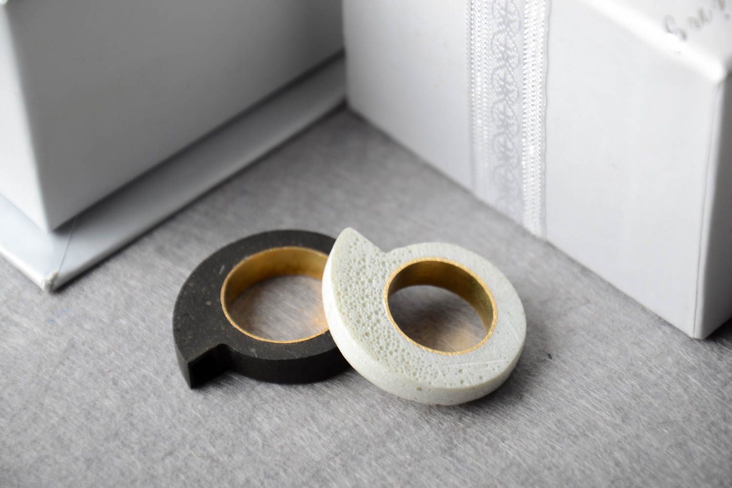 Handmade Schmuck Ringe aus Beton Damen Modeschmuck Accessoire für Frau 2 Stück foto 1
