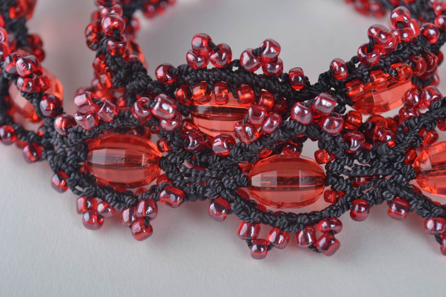 Parure collier bracelet Bijoux faits main tressés noir rouge Cadeau femme photo 3