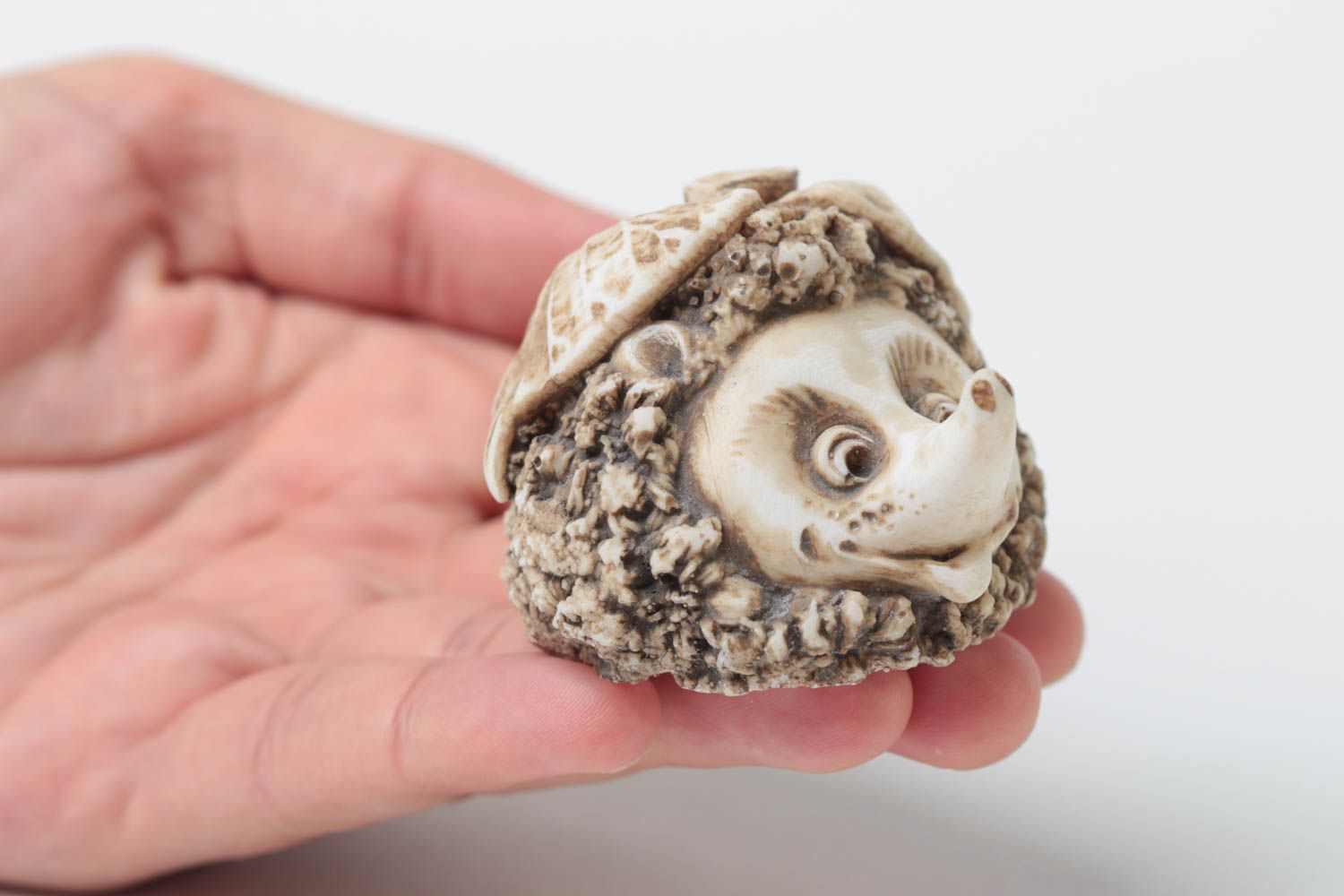 Handmade polymer resin statuette designer hedgehog figure marble home decoration photo 5