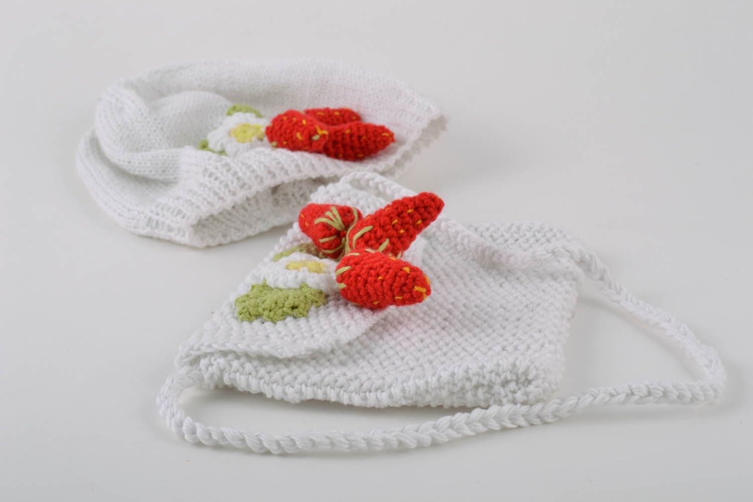 Set of handmade baby's accessories crocheted of cotton threads white hat and bag photo 5