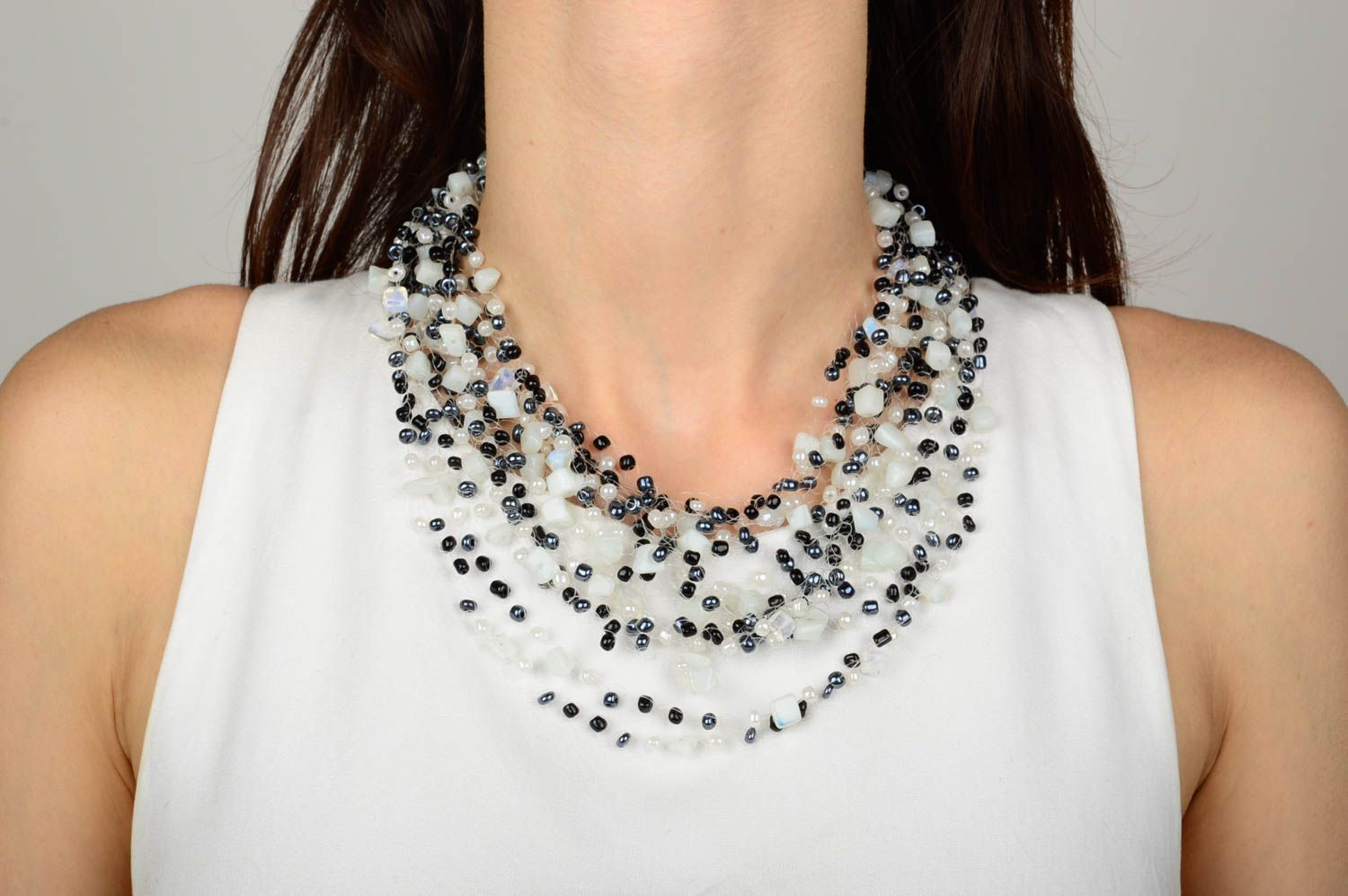 Collier perles rocaille Bijou fait main multirang volumineux Accessoire femme photo 5