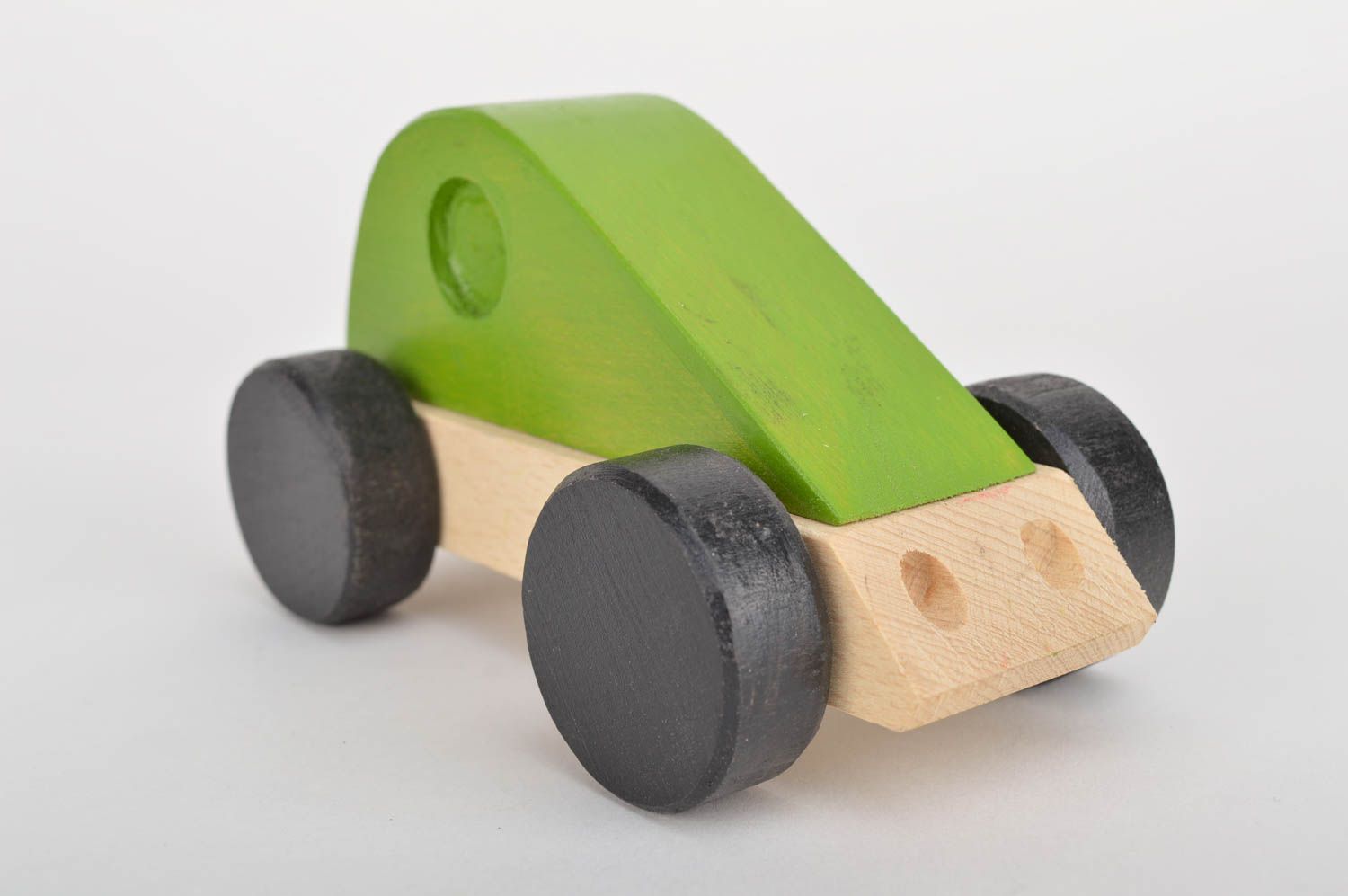 Handmade Spielzeug Holz Geschenk für Kinder Spielzeug aus Holz in Grün ab 3 Auto foto 2