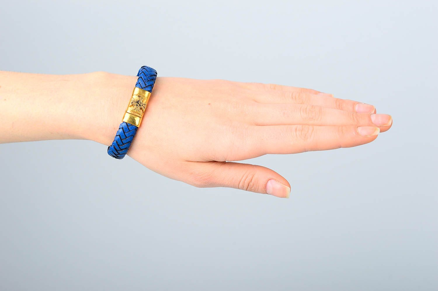 Кожаный браслет хэнд мэйд браслет на руку модный плетеный украшение из кожи фото 2