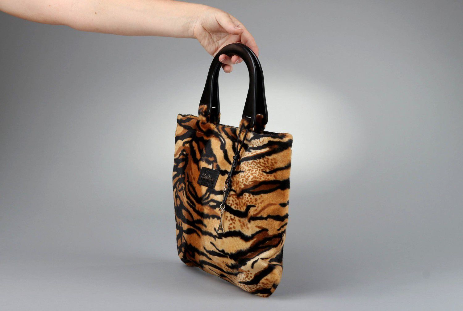 Handmade bag with artificial fur, animal print photo 2