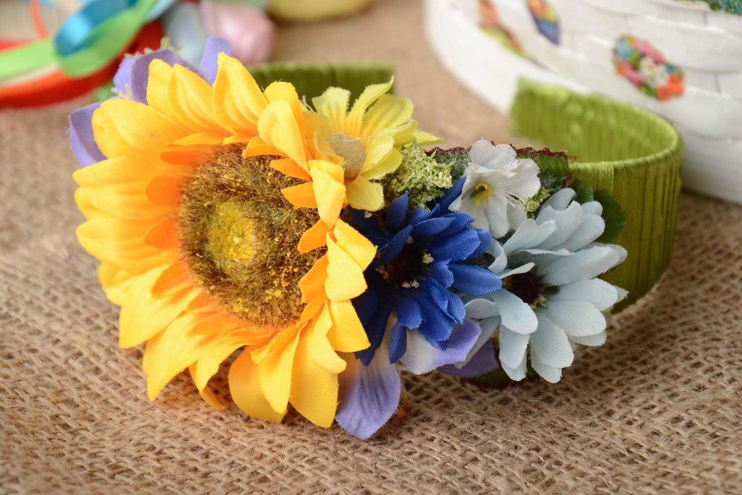 Handmade stylish colorful decorative headband with artificial field flowers photo 1