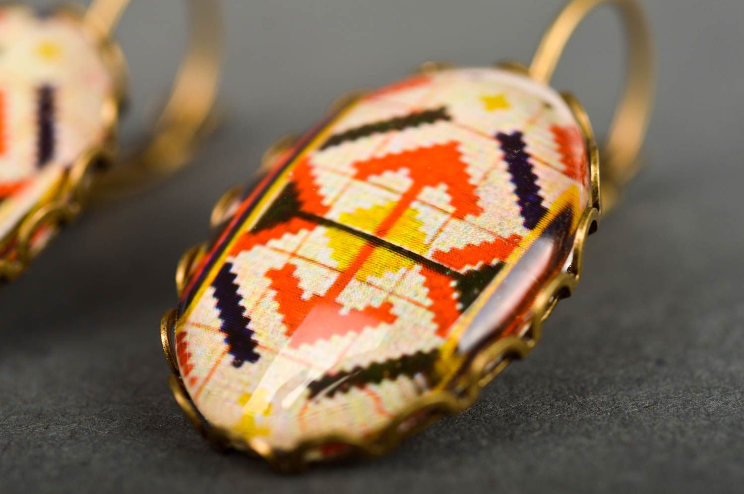 Cabochon earrings handmade vintage earrings with print round-shaped earrings photo 4