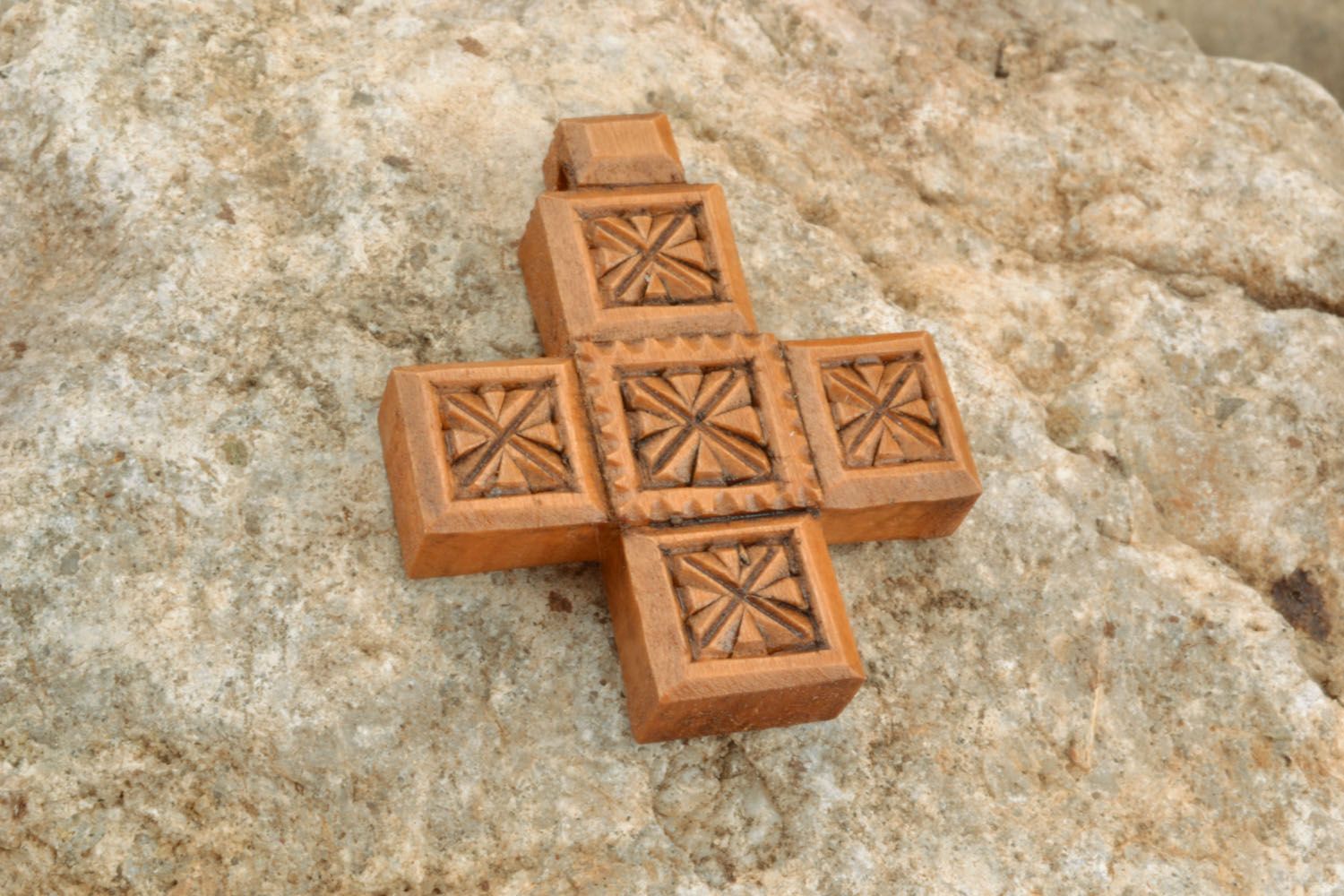 Cross necklace with carving photo 1