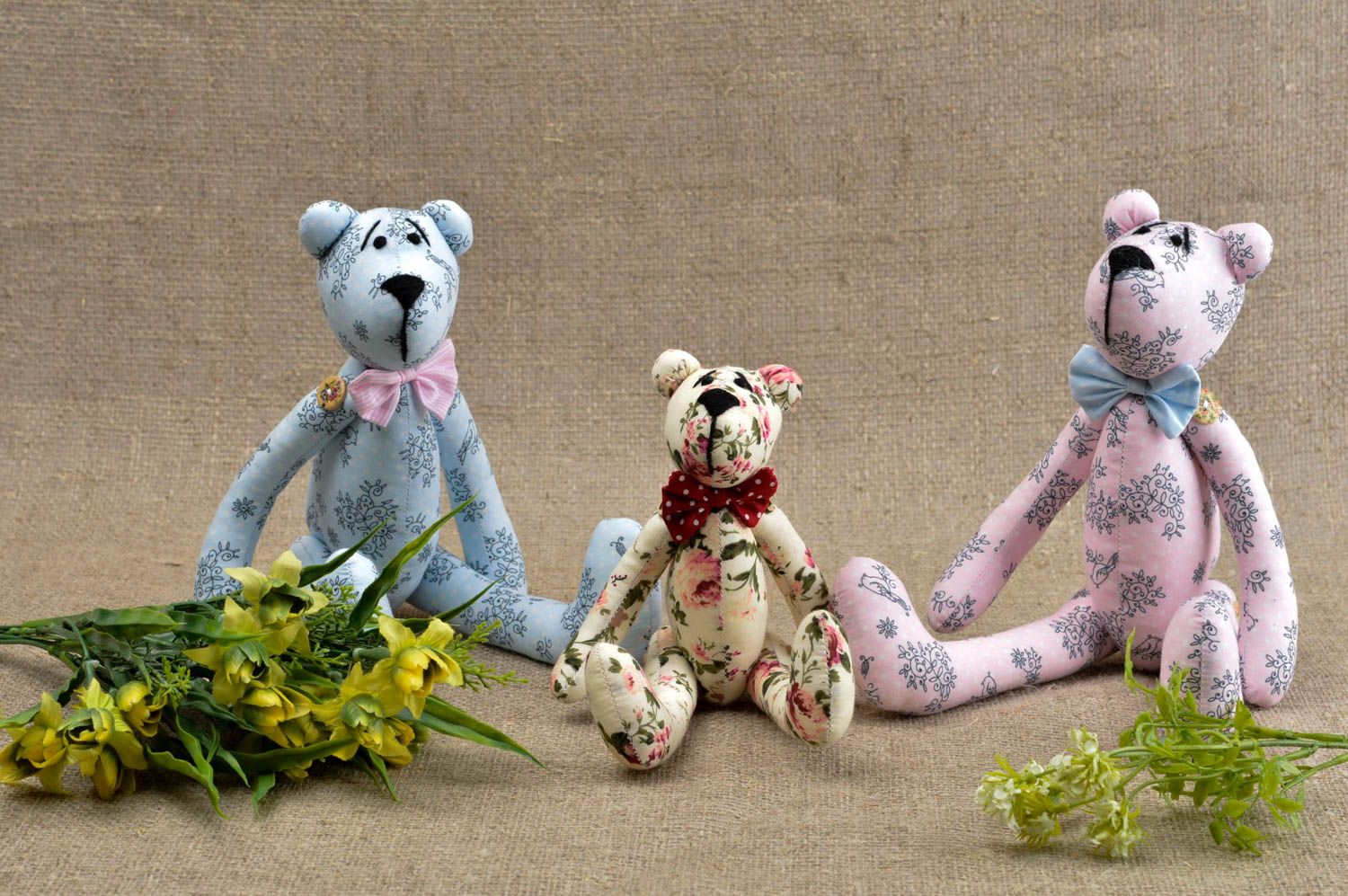 Jouets ours Peluches faites main 3 pièces en coton à motifs Cadeau pour enfant photo 1