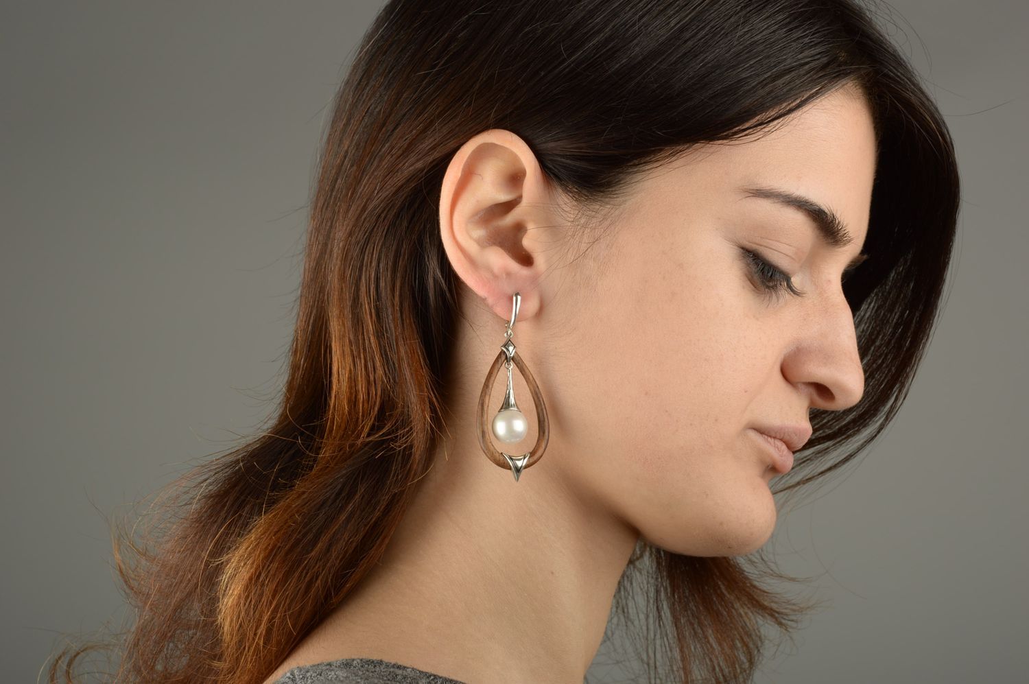 Handmade Modeschmuck Ohrringe mit Kunstperlen Holz Schmuck Accessoire für Frauen foto 5
