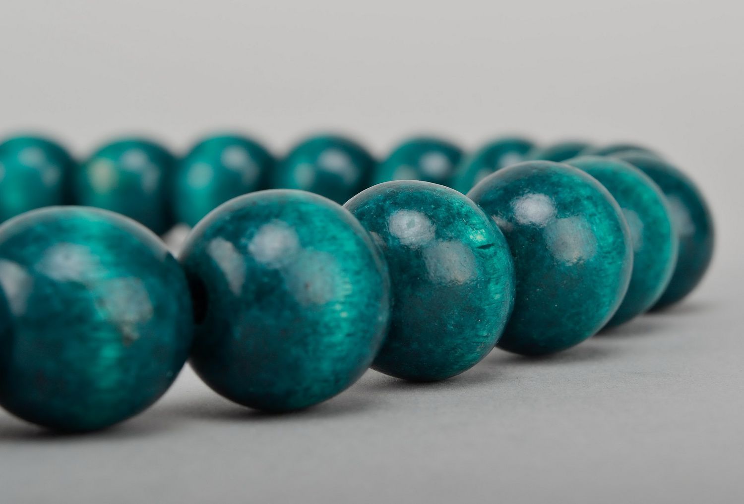 Wooden aquamarine beads photo 1
