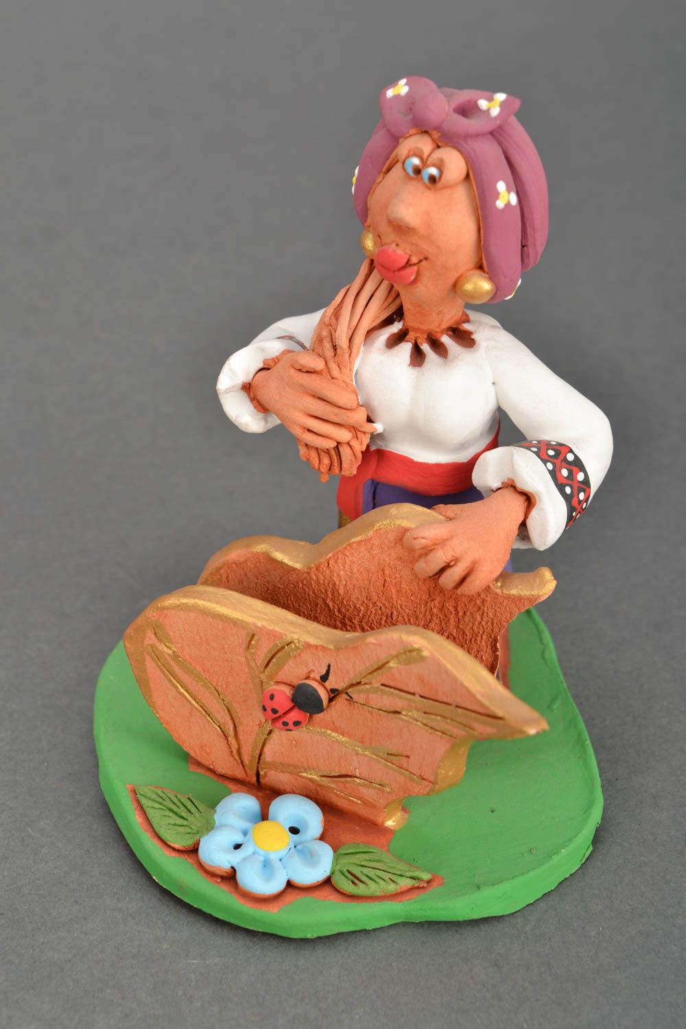 Figurine céramique support pour cartes de visite Femme cosaque photo 3