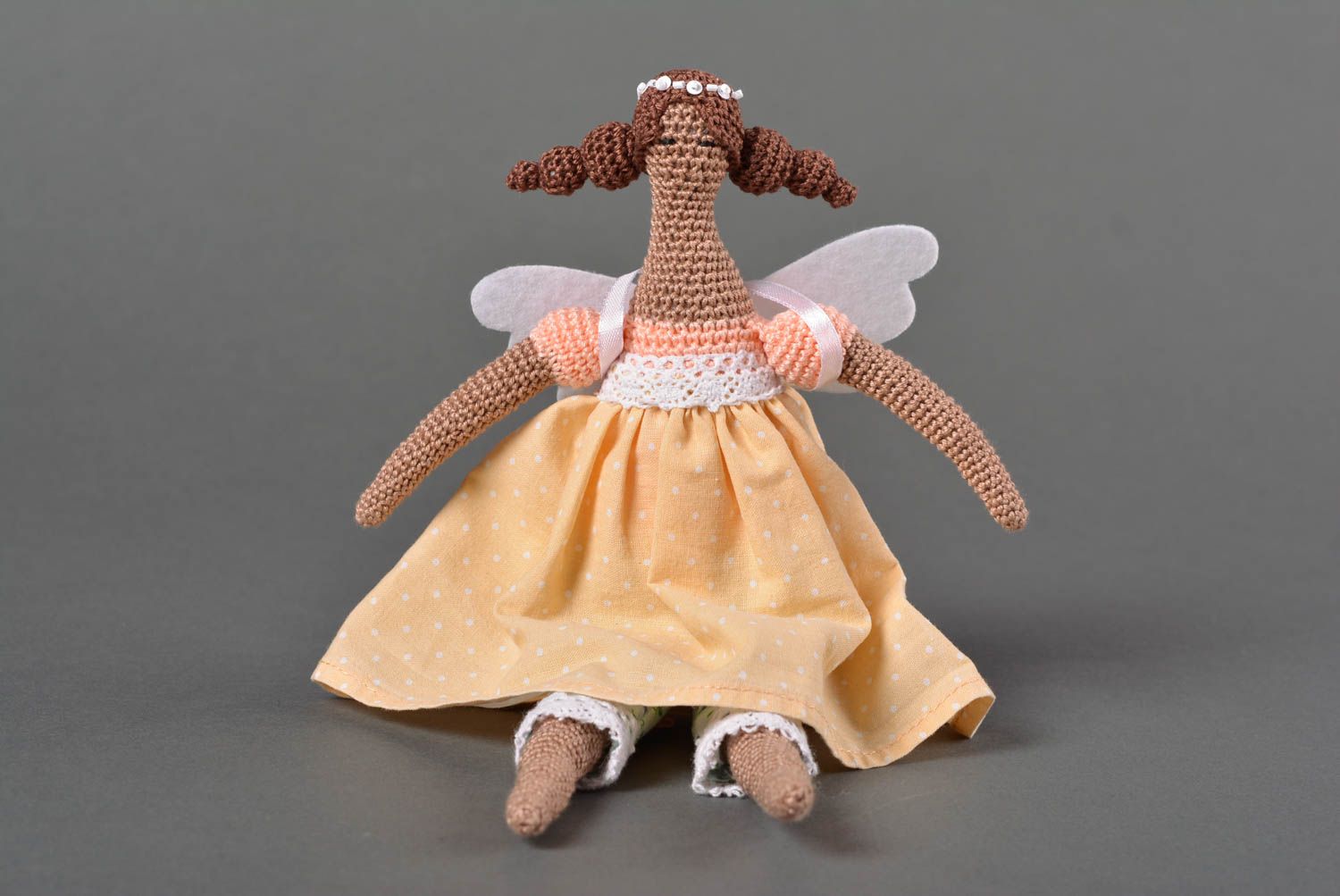 Мягкая игрушка кукла ручной работы кукла крючком маленькая Ангел в платье фото 1