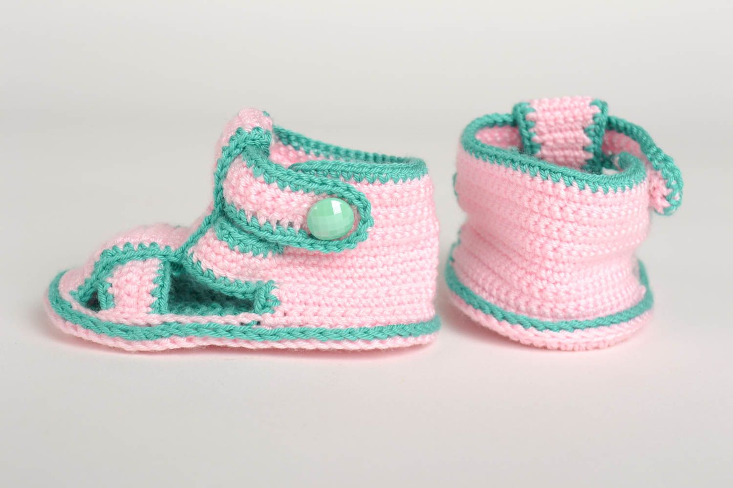 Beautiful handmade crochet baby booties fashion kids handmade accessories photo 1