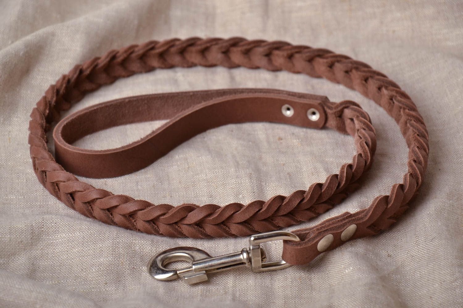 Leather dog collar photo 1