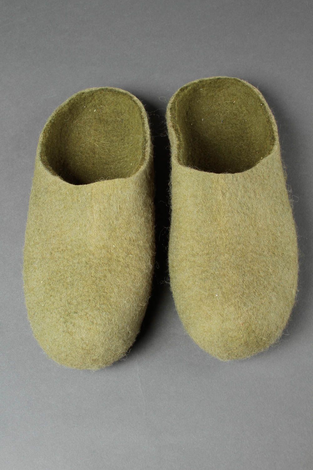 Pantoufles laine fait main Chaussures d'intérieur kaki Cadeau original unisexe photo 3