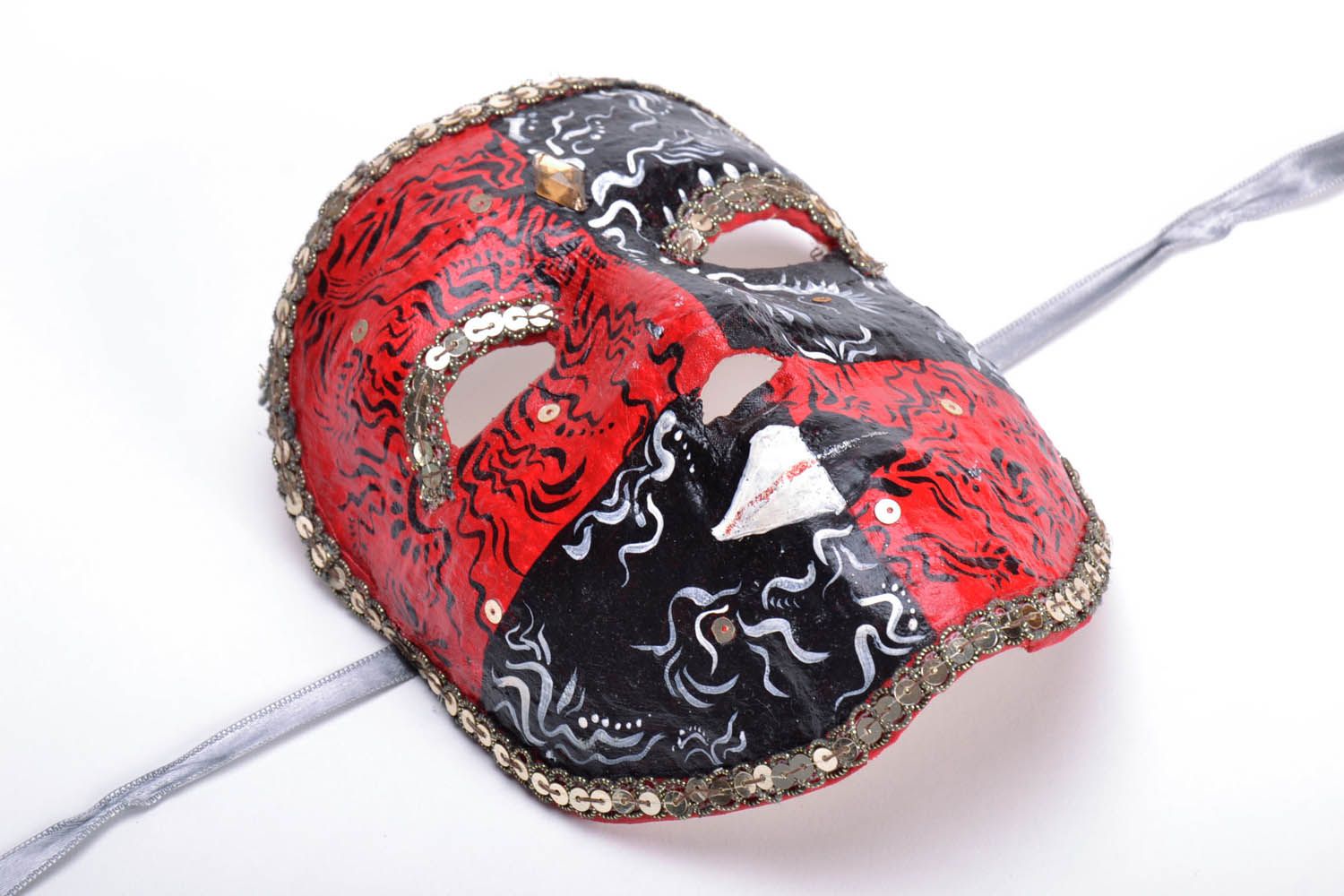 Karneval Maske aus Gips foto 2