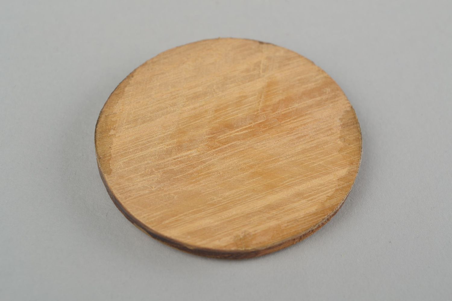 Декоративная деревянная тарелка славянский оберег для дома ручной работы фото 5