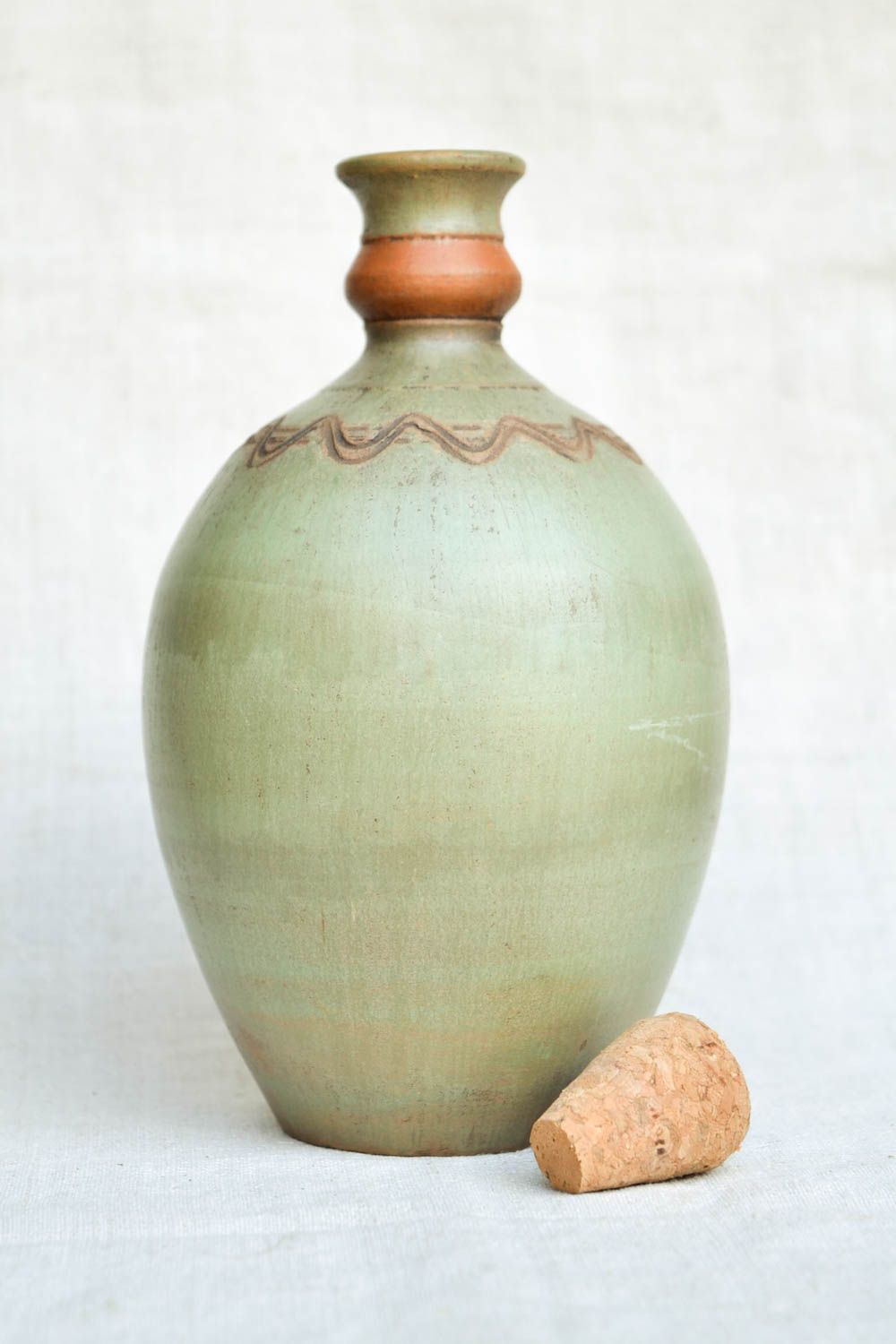 Глиняная бутылка керамика ручной работы красивая посуда необычной формы фото 3