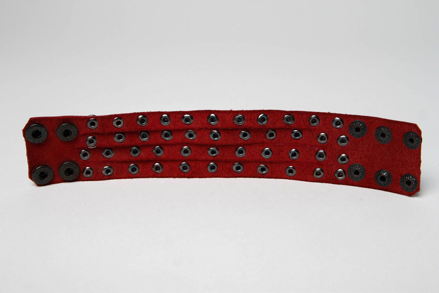 Bracelet cuir Bijoux fait main large stylé rouge Accessoire femme design photo 5