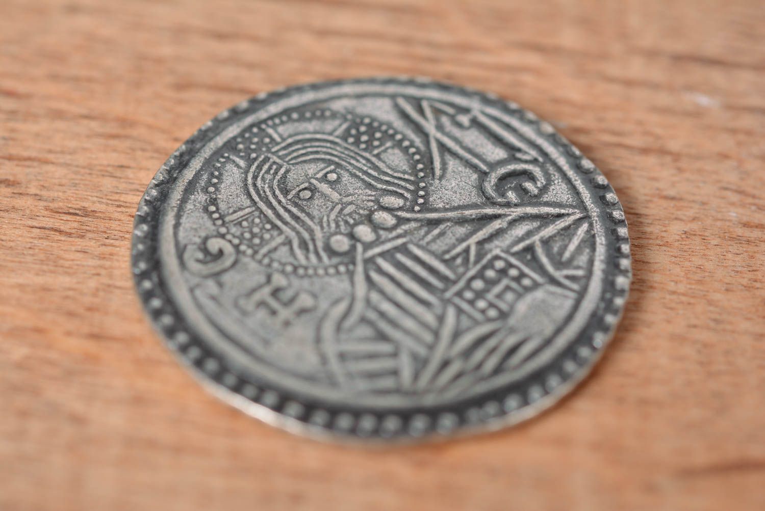 Копия монеты handmade редкая монета латунная старая монета Серебрянник Владимира фото 5