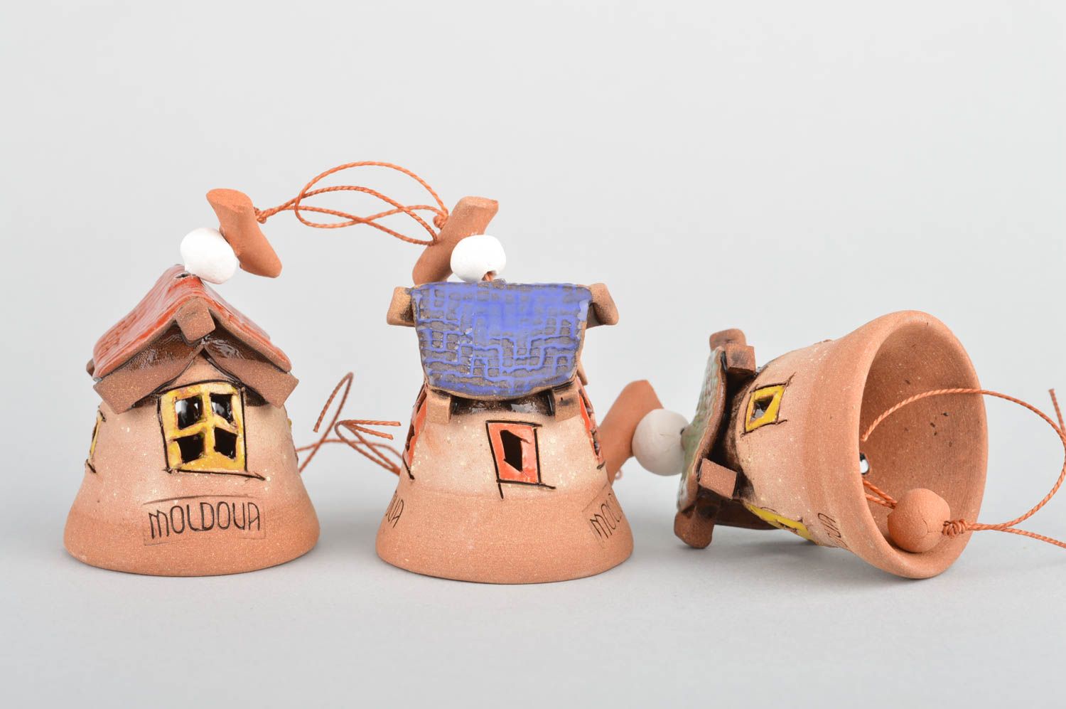 Handmade designer painted ceramic bells set 3 pieces for home decor photo 2