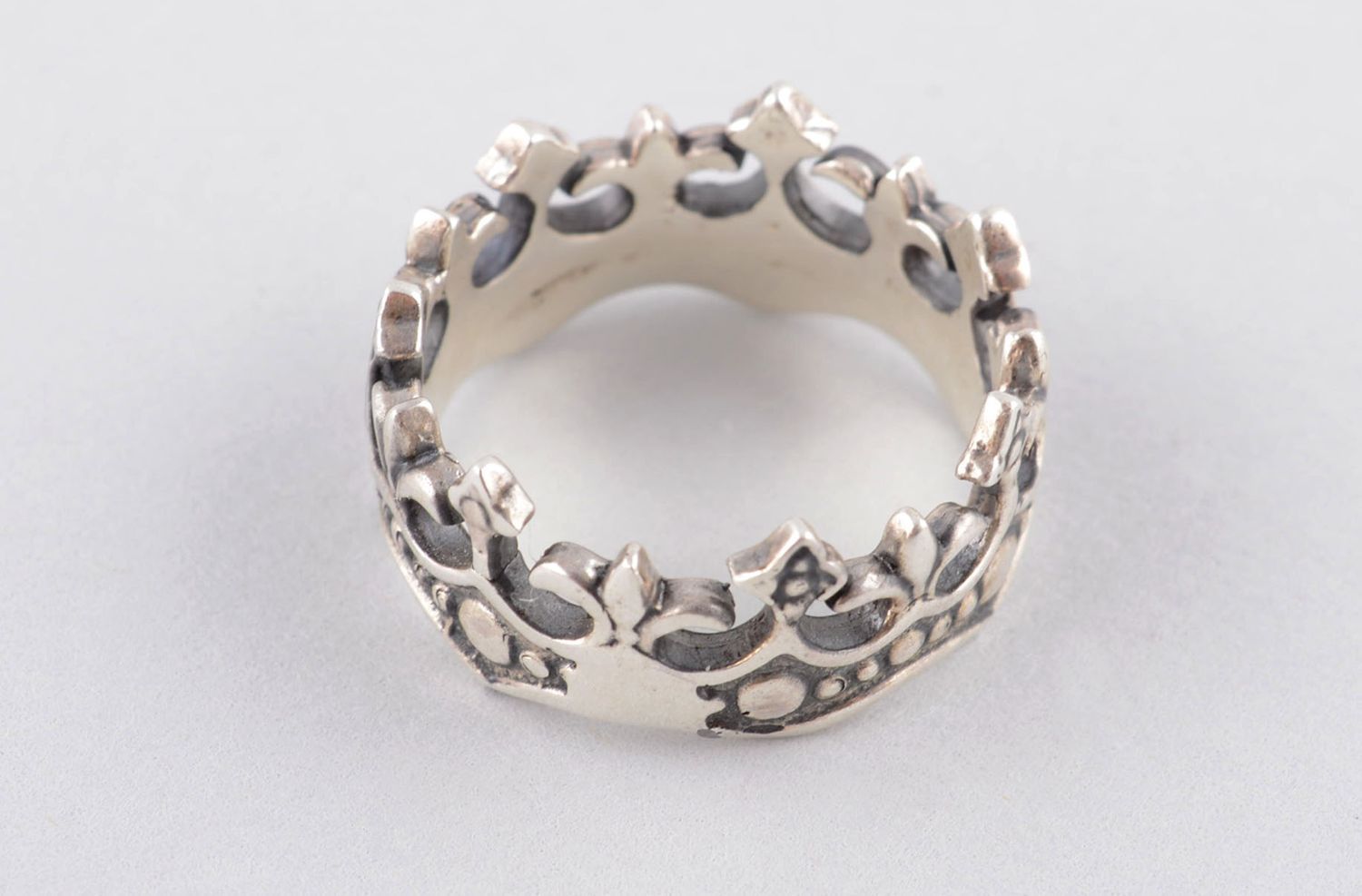 Handmade Schmuck Ring für Damen Bronze Ring Accessoire für Frauen Krone foto 1
