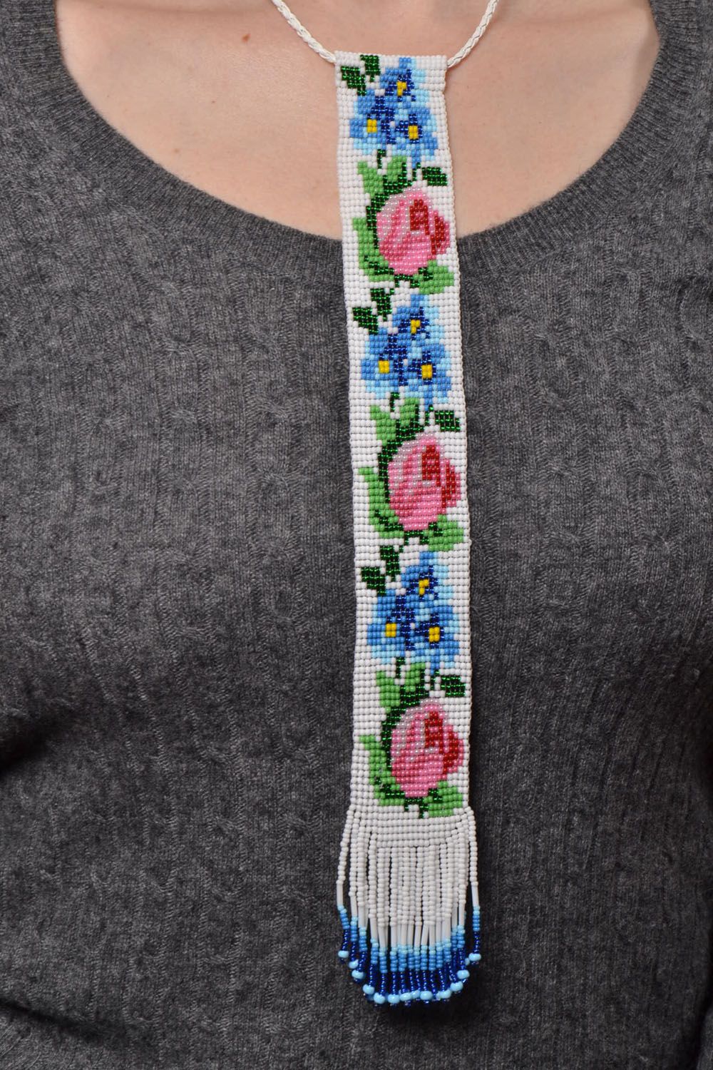 Collana a forma di cravatta fatta a mano bigiotteria con perline accessori donna foto 5