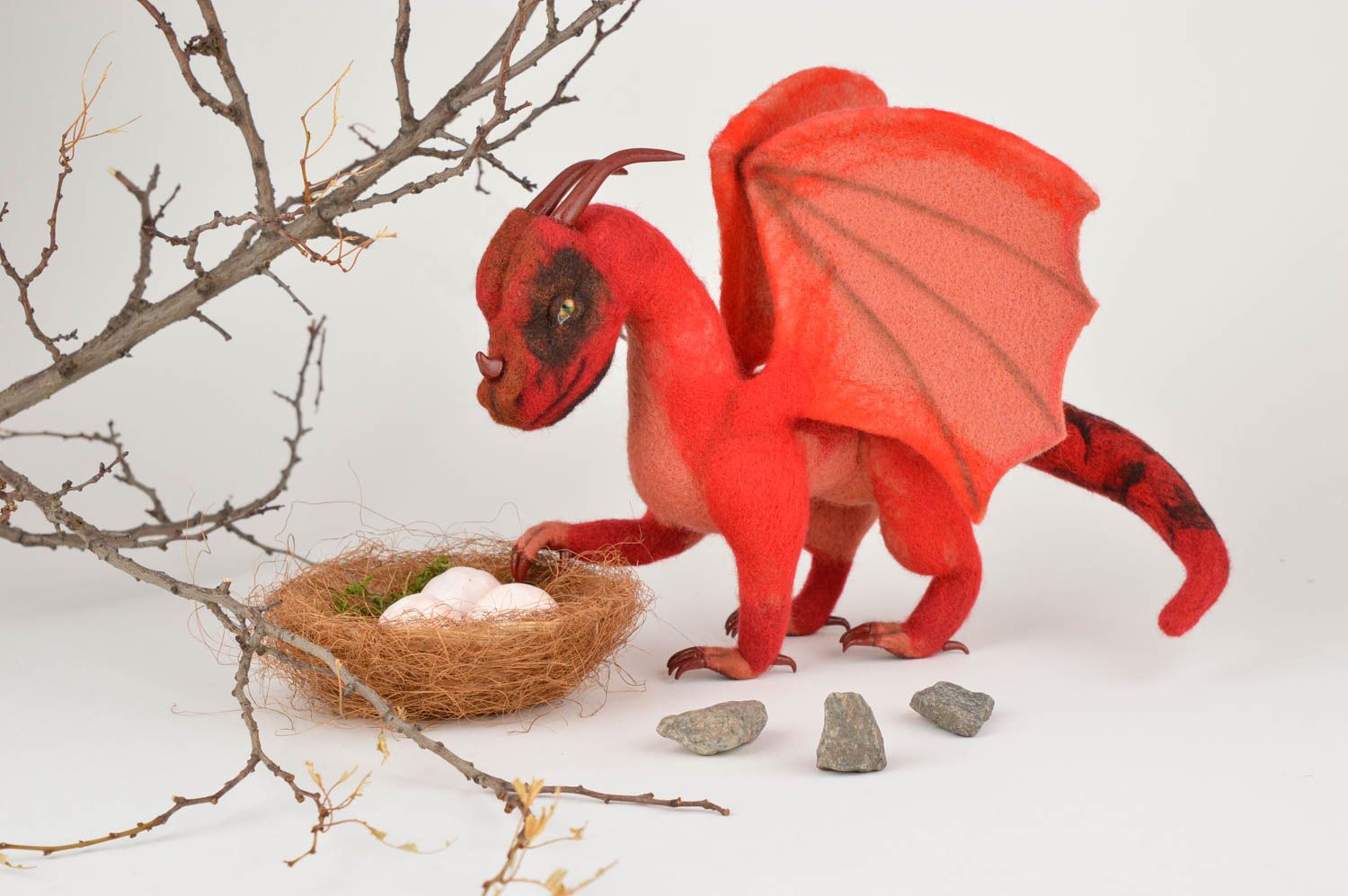 Muñeco de fieltro hecho a mano juguete original regalo especial Dragón rojo foto 1