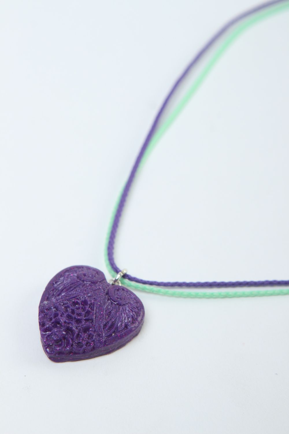 Pendentif coeur violet Bijou fait main en pâte polymère sur cordons Cadeau femme photo 4