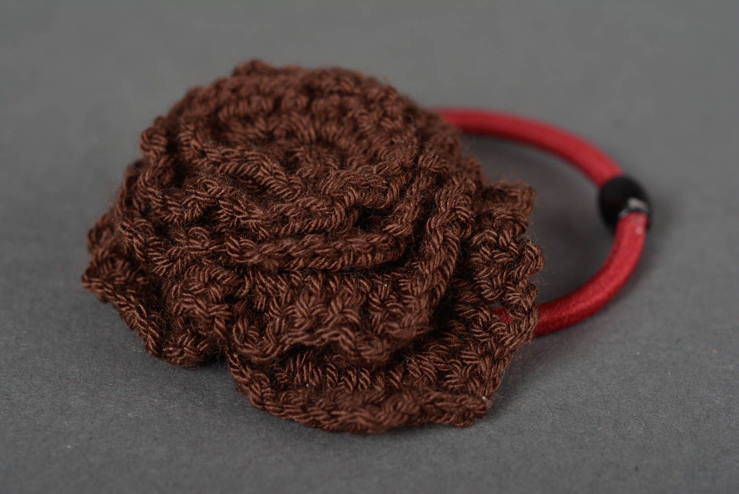 Stylish handmade crochet flower scrunchie hair tie hair style ideas photo 5
