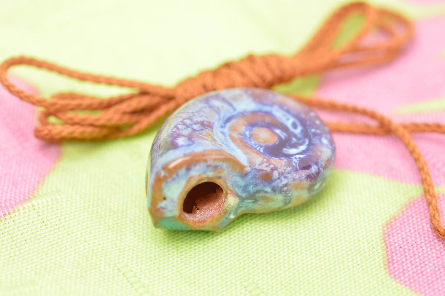 Кулон ручной работы глиняный аромакулон украшение на шею Морская ракушка фото 1