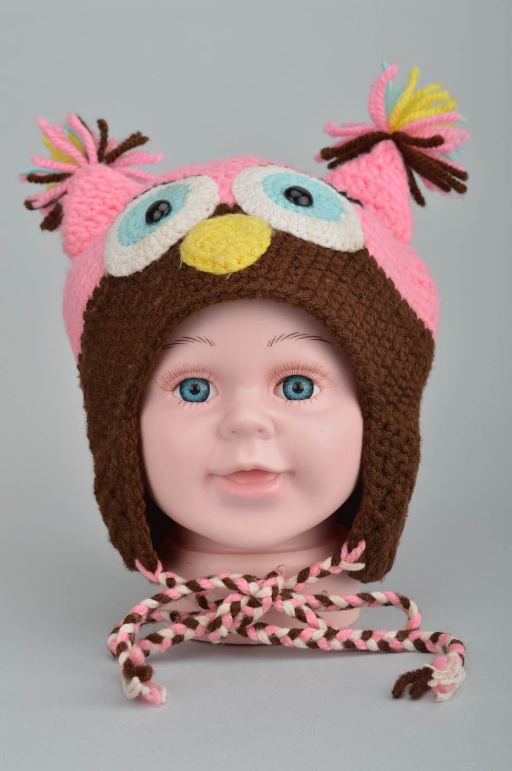 Handmade crocheted cap warm accessory for kids cute cap in shape of owl  photo 2
