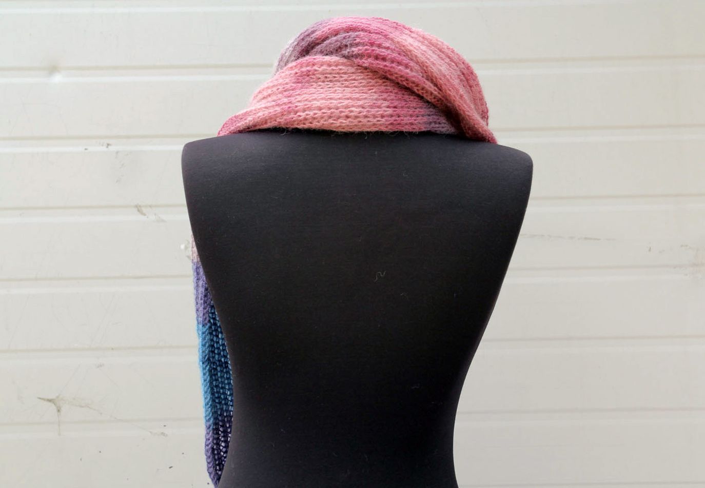 Knit angora scarf photo 3