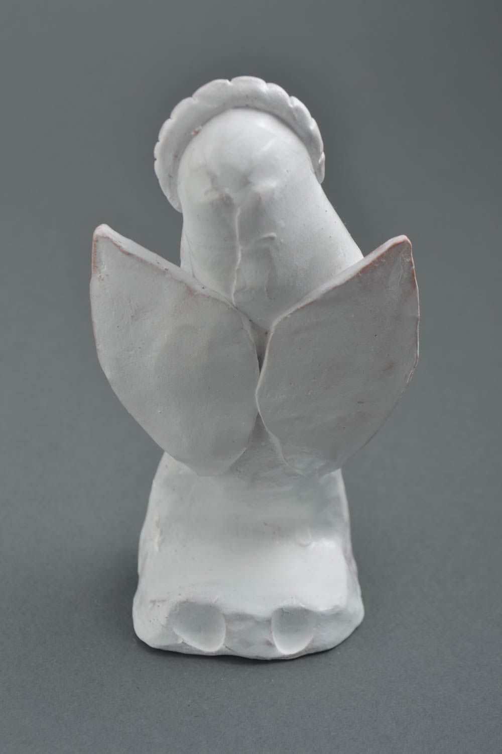 Figurina fatta a mano in ceramica angelo bianco souvenir di terracotta foto 2