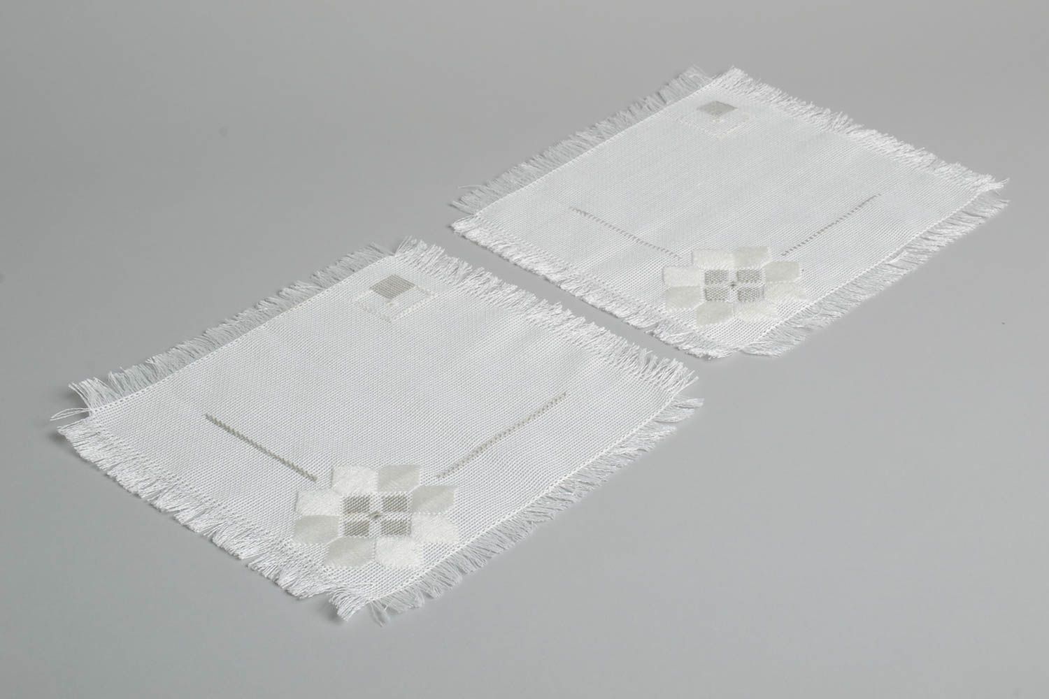 Tisch Dekor in Weiß Deko Servietten 2 Stück Servietten aus Stoff originell foto 2