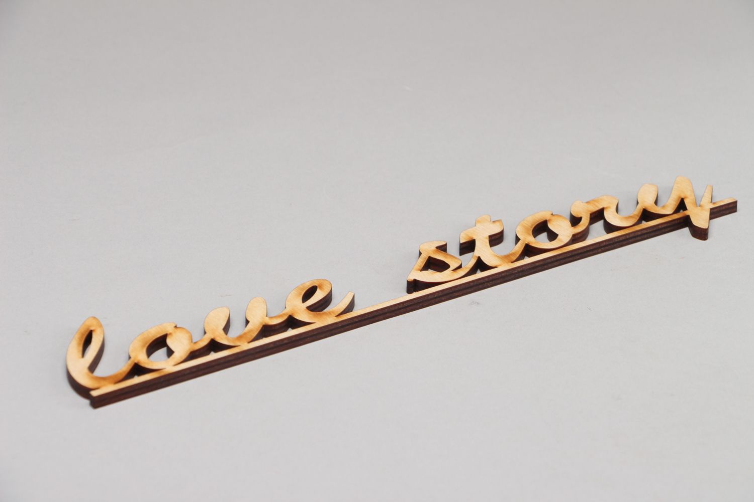 Vorbereitete Materialien handmade mit Aufschrift Love Story foto 3