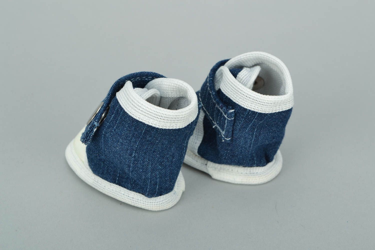 Denim trainers for doll  photo 5