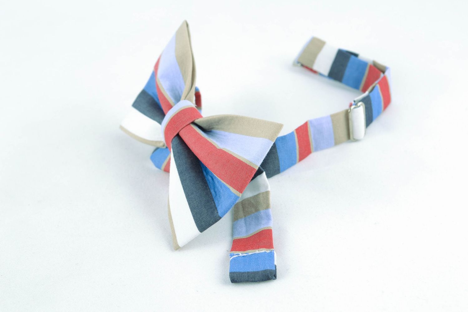 Полосатый галстук бабочка из хлопка фото 5