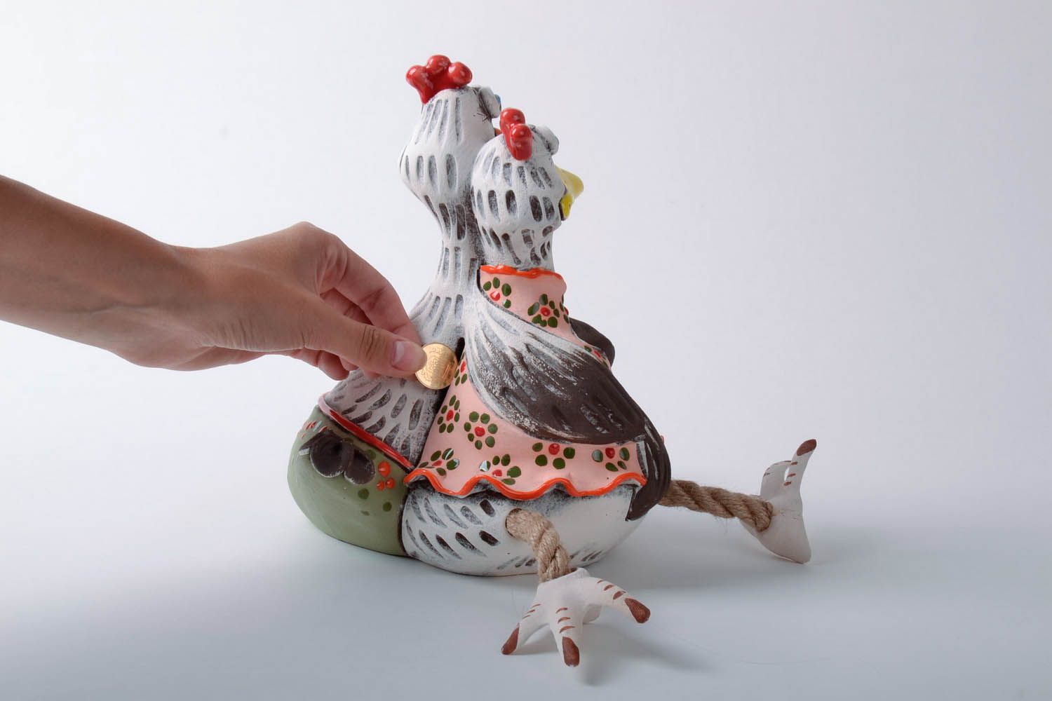 Gallina e gallo salvadanaio fatto a mano in ceramica dipinto a mano idea regalo  foto 4