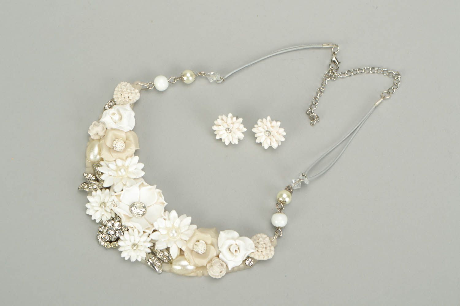 Conjunto de jóias de argila de polímero feitos à mão acessórios de mulher artesanais Respiração branca foto 3