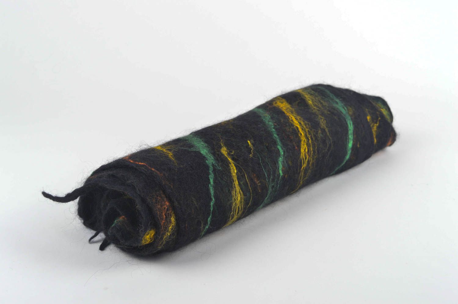 Bufanda de lana hecha a mano negro inusual ropa de mujer regalo personalizado foto 3