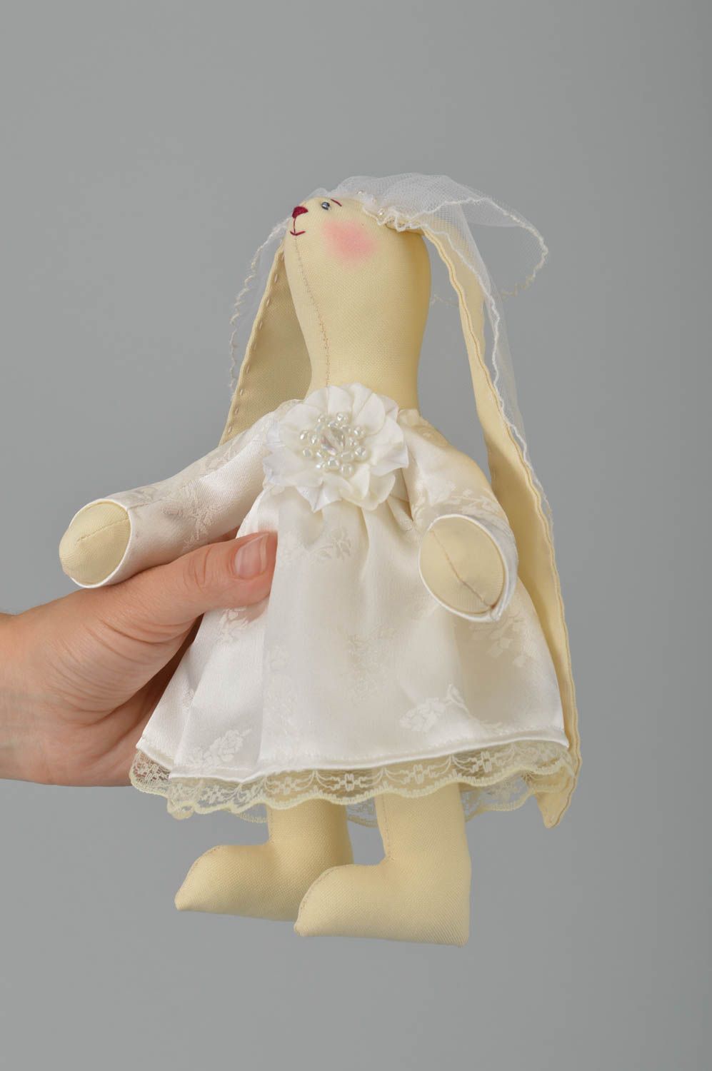 Jouet lapin fille fait main Peluche en tissu mignonne Cadeau original Fiancée photo 3