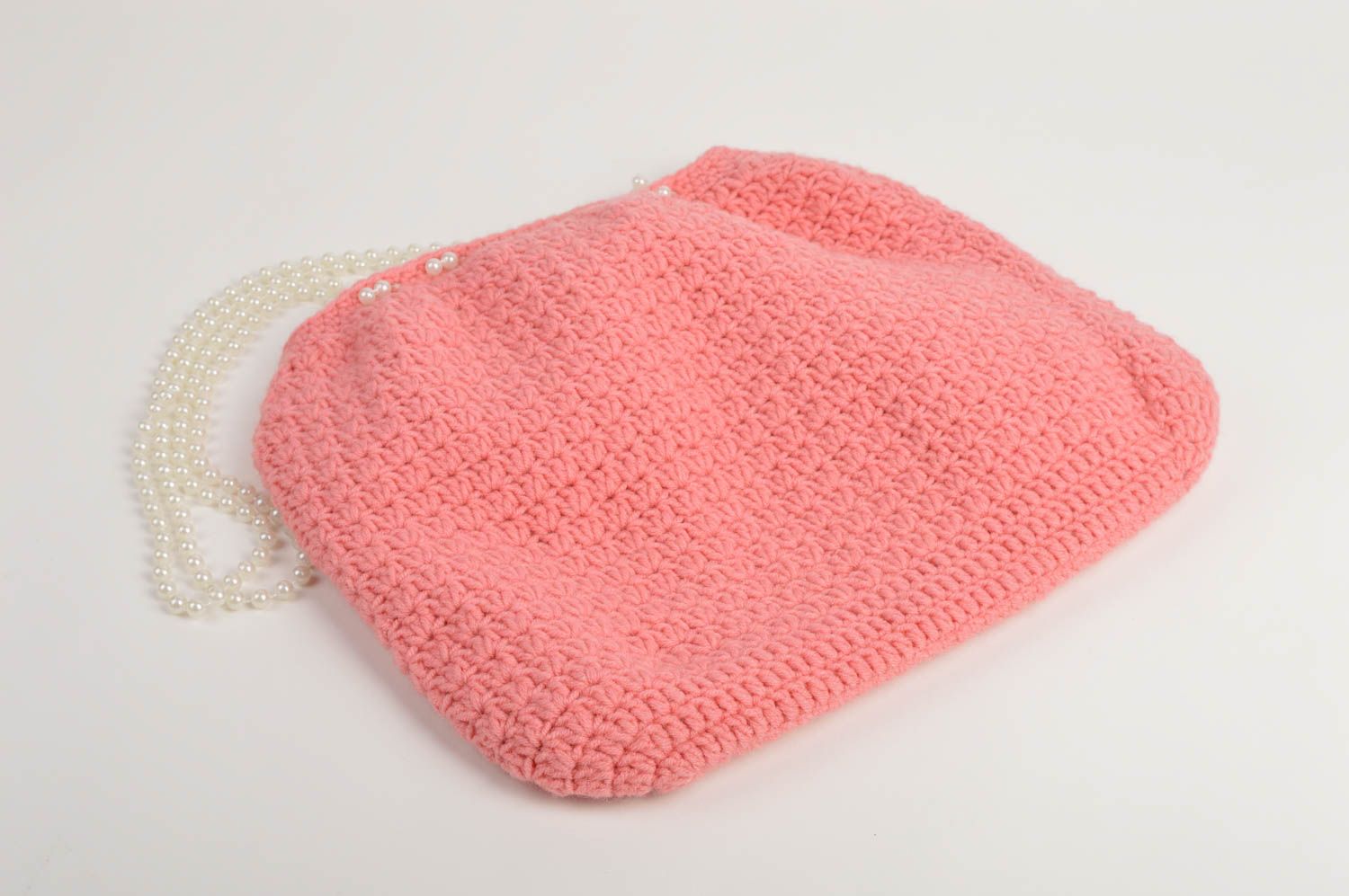 Sac à main tricoté au crochet Sac fait main rose élégant Accessoire femme photo 4