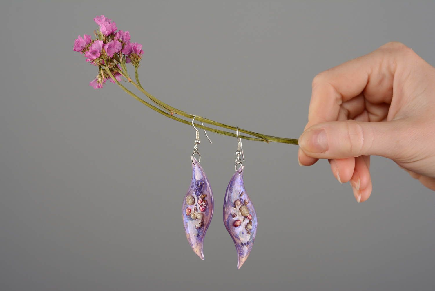 Earrings with dried flowers photo 2