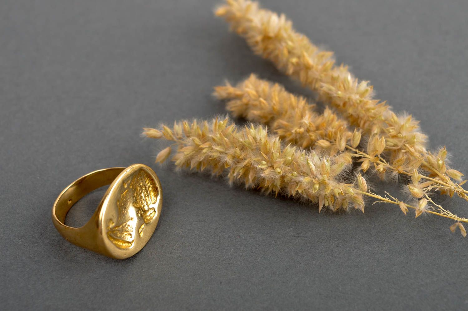 Handmade designer ring stylish metal ring beautiful accessory made of brass photo 1