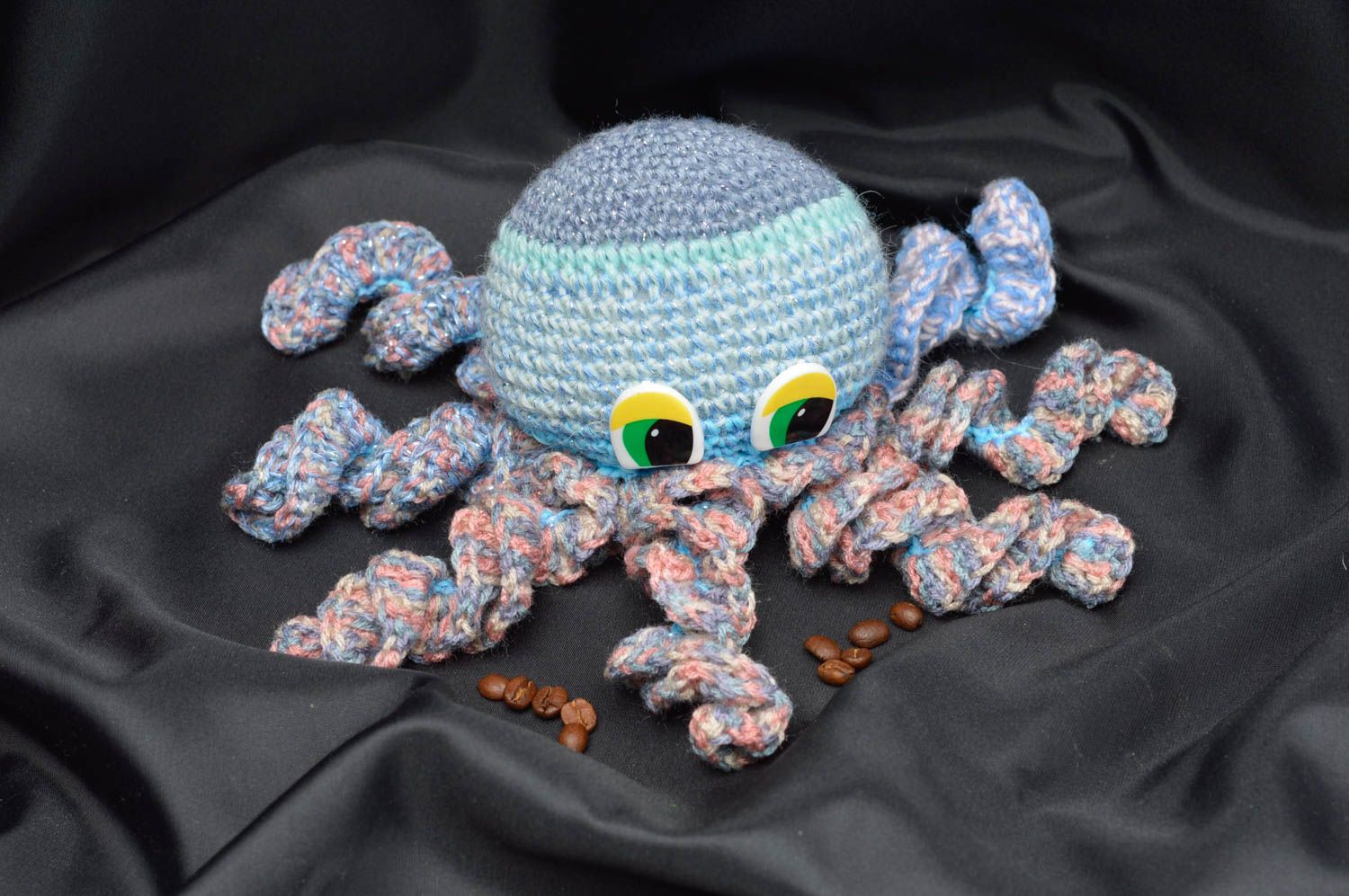 Peluche pieuvre faite main bleu-rose tricotée au crochet originale belle photo 1